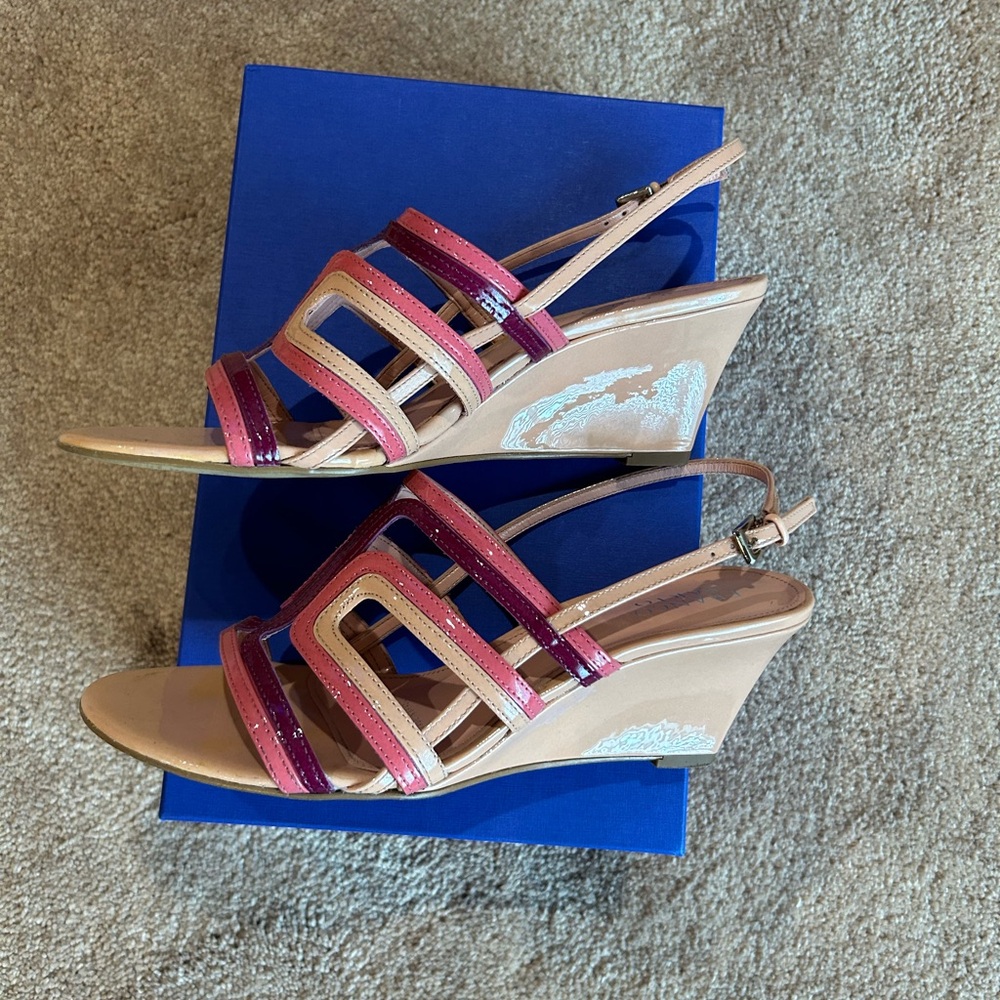 Franco Sarto multi-pink patent leather wedge sandals